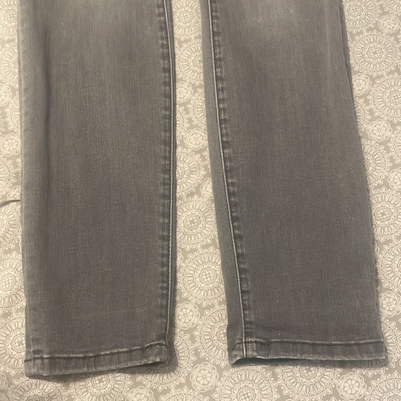 CAbi Skinny jeans - Picture 5 of 6